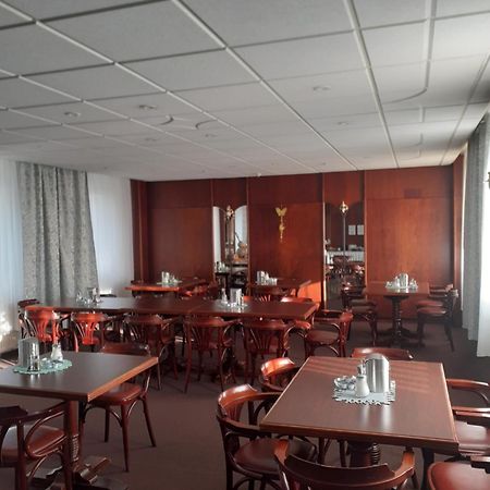 Hotel Zum Mueckenberger Hof Lauchhammer Dış mekan fotoğraf